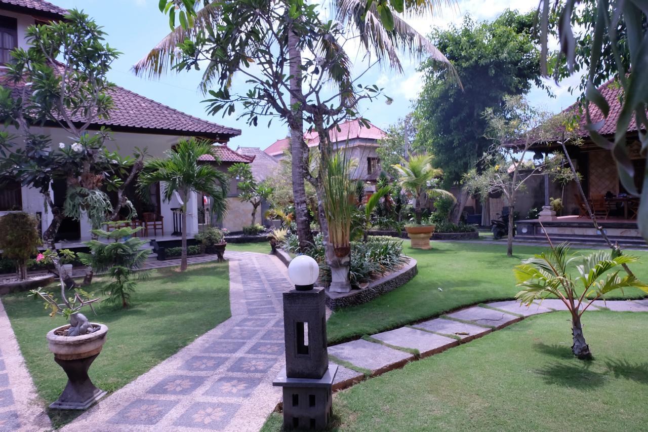 Puri Nusa Beach Hotel Lembongan Zewnętrze zdjęcie