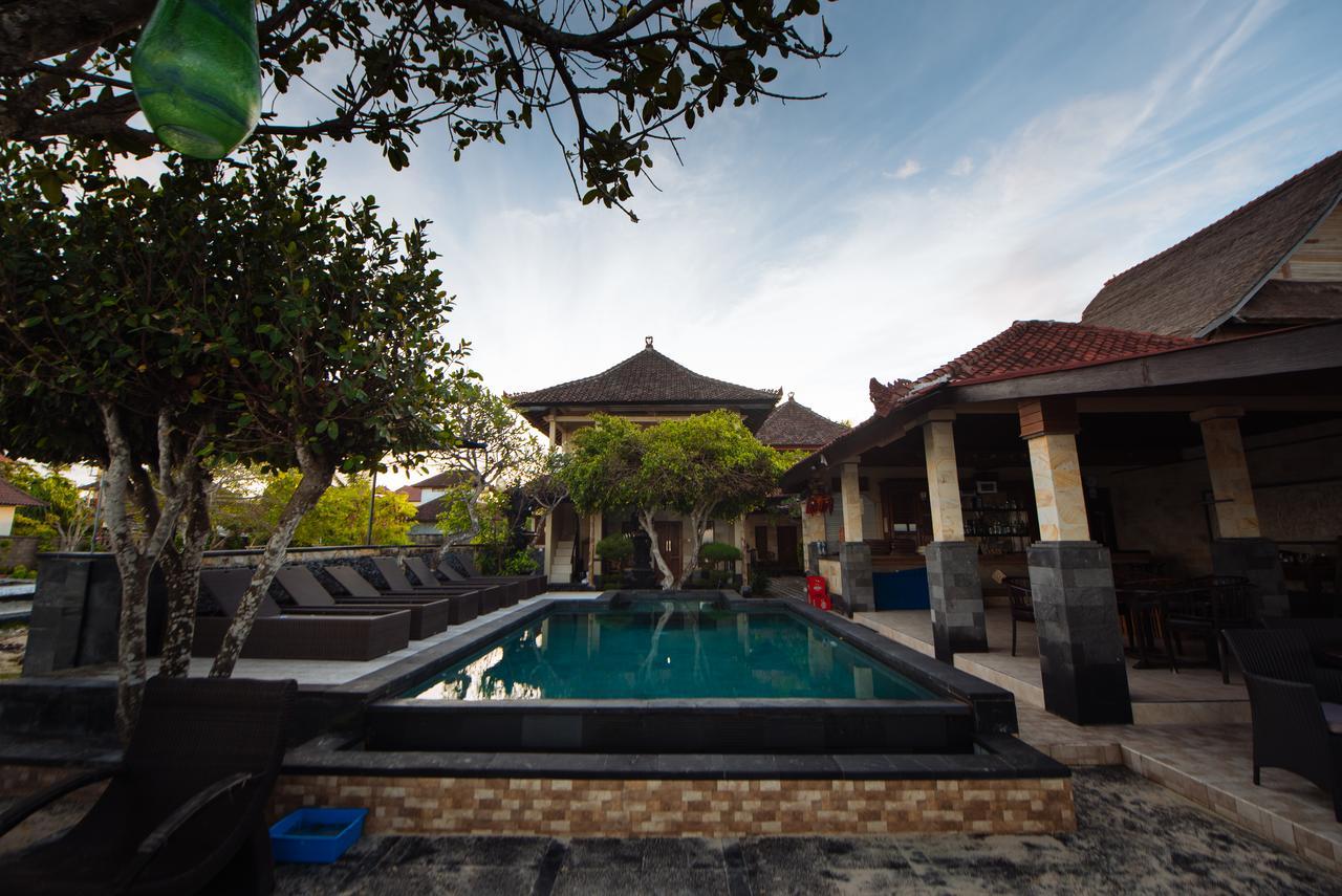 Puri Nusa Beach Hotel Lembongan Zewnętrze zdjęcie