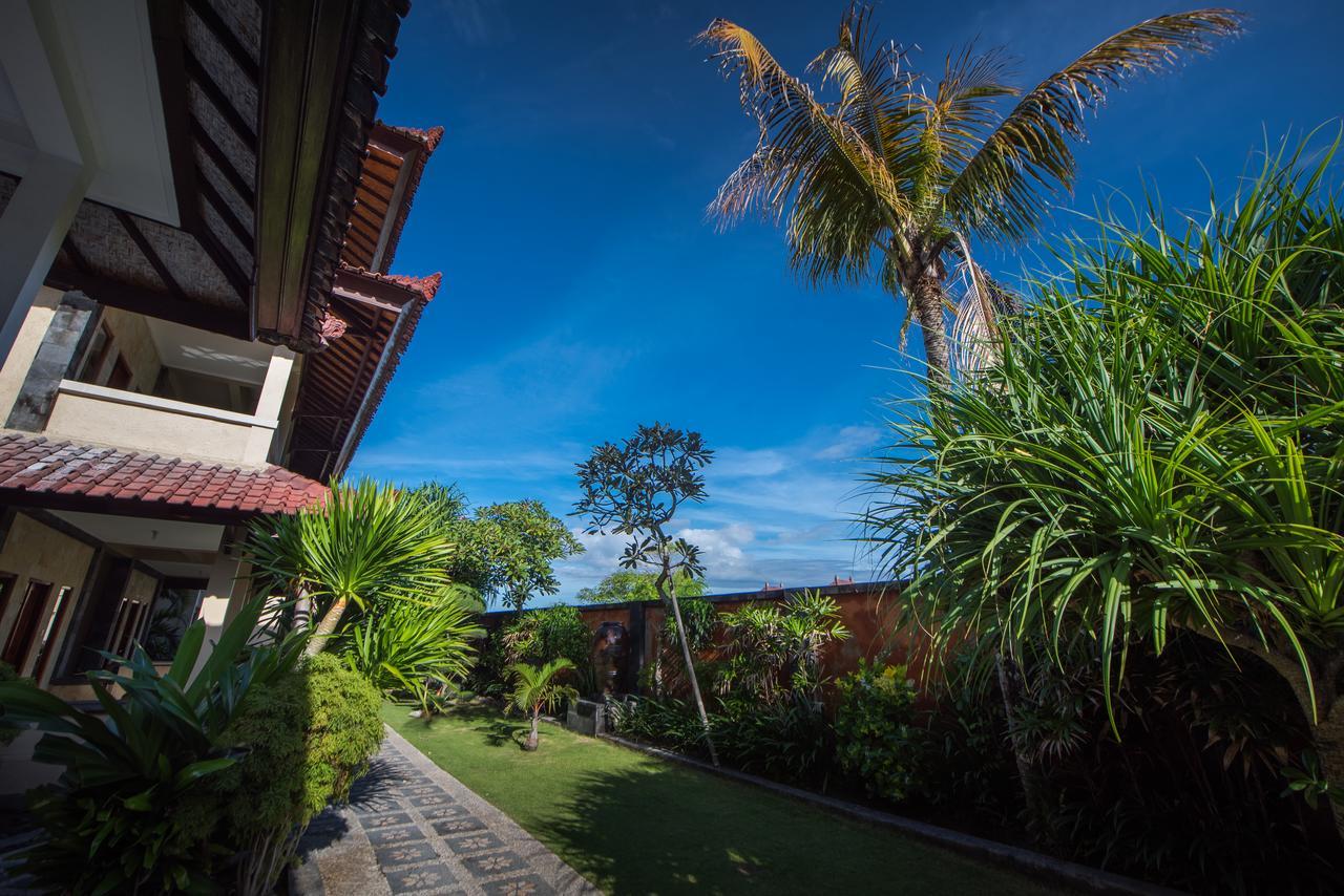 Puri Nusa Beach Hotel Lembongan Zewnętrze zdjęcie