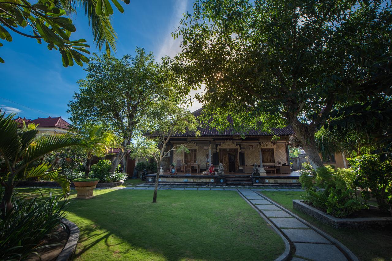 Puri Nusa Beach Hotel Lembongan Zewnętrze zdjęcie